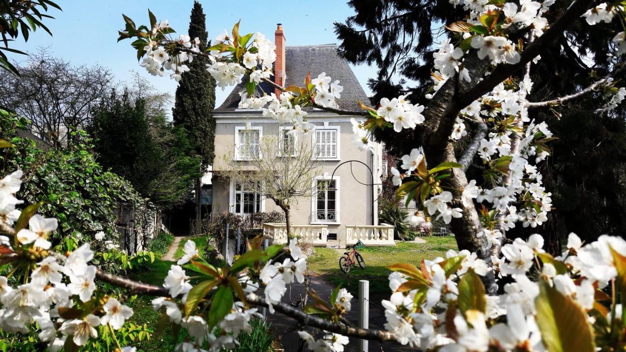 La Maucanniere Joué-lès-Tours Exterior foto